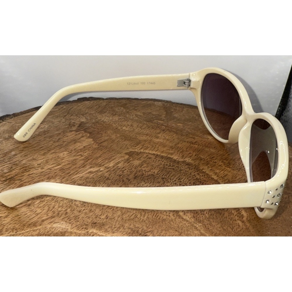 Vintage Candie's Cat Eye Sunglasses Cream Rhinestone Bling Y2K 00s Aesthetic - Picture 7 of 13